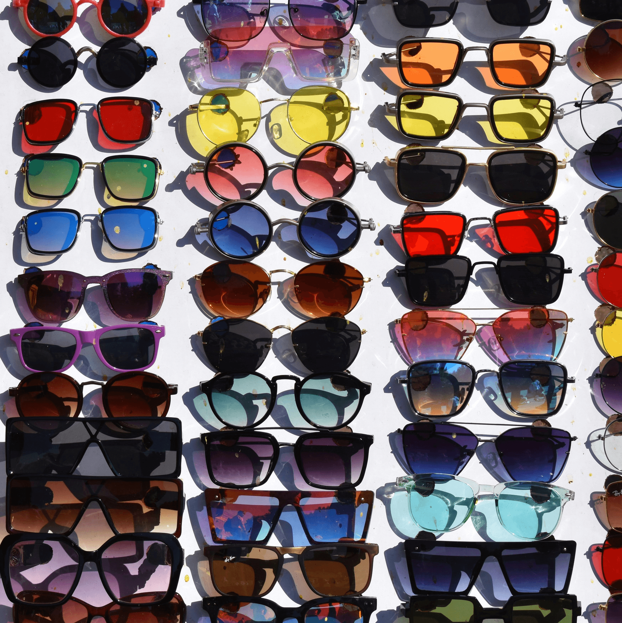 Customizable Sunglasses Display