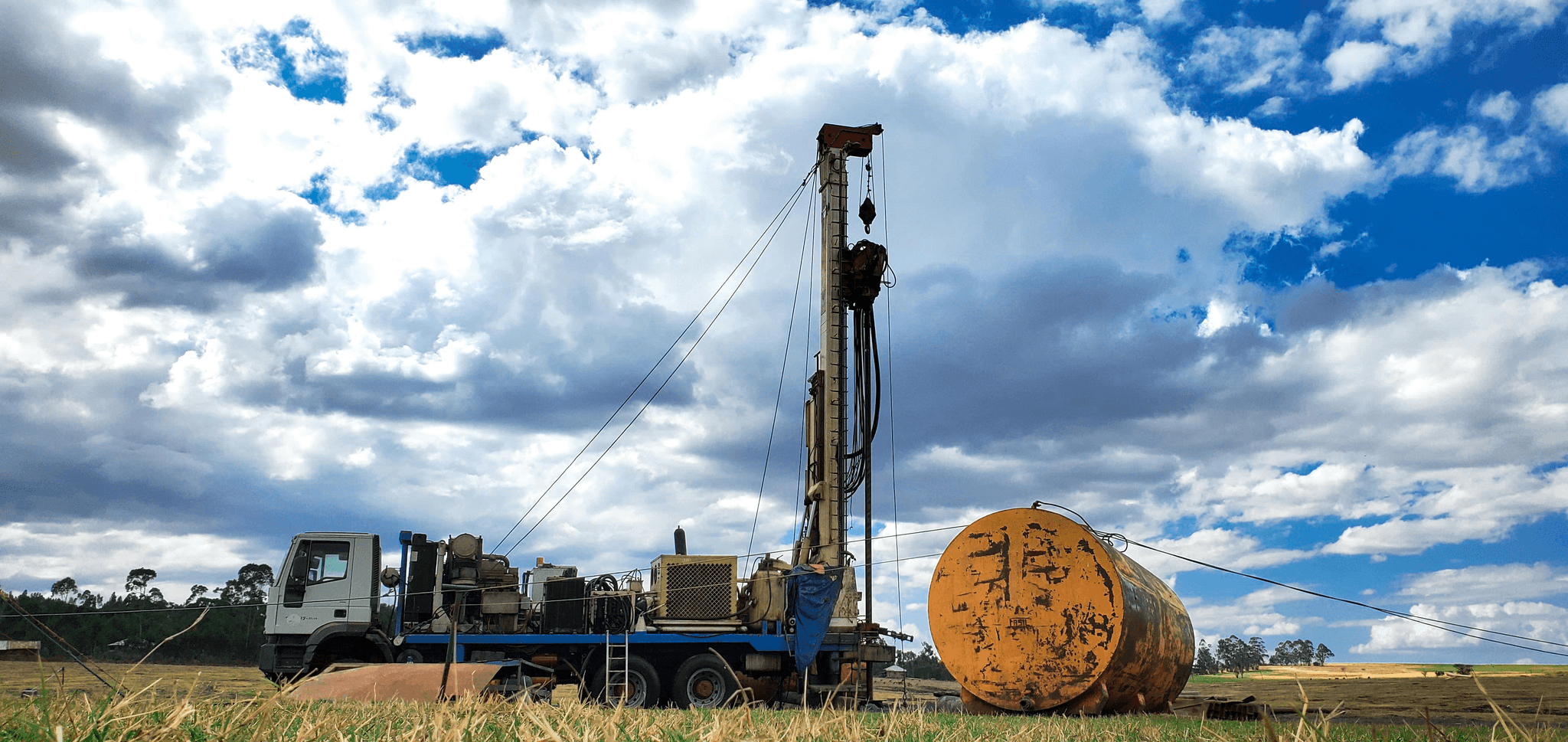 Composition and configuration selection of Truck-mounted water well drilling rig