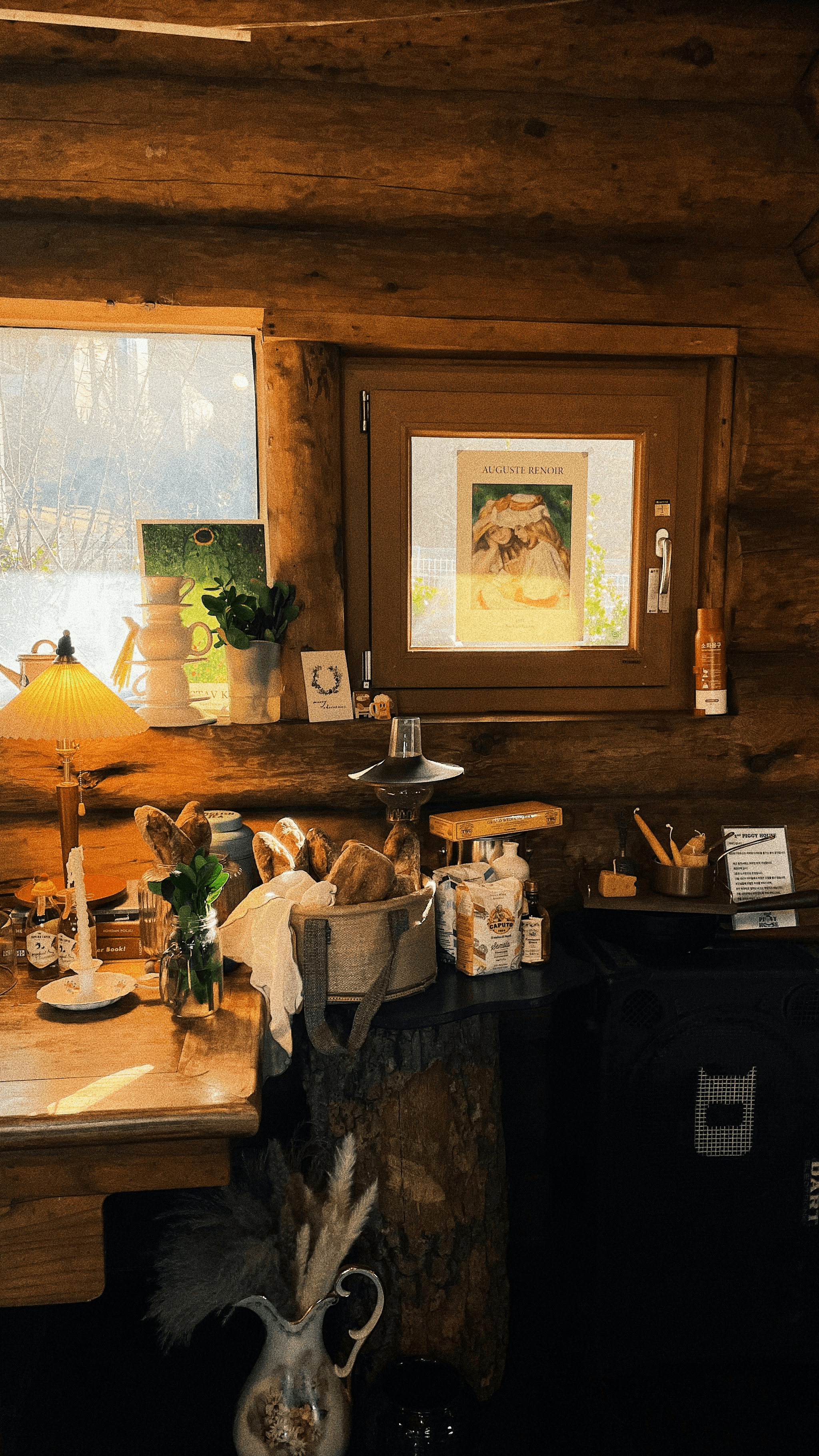 cabin office design inspiration showcasing comfortable workspace