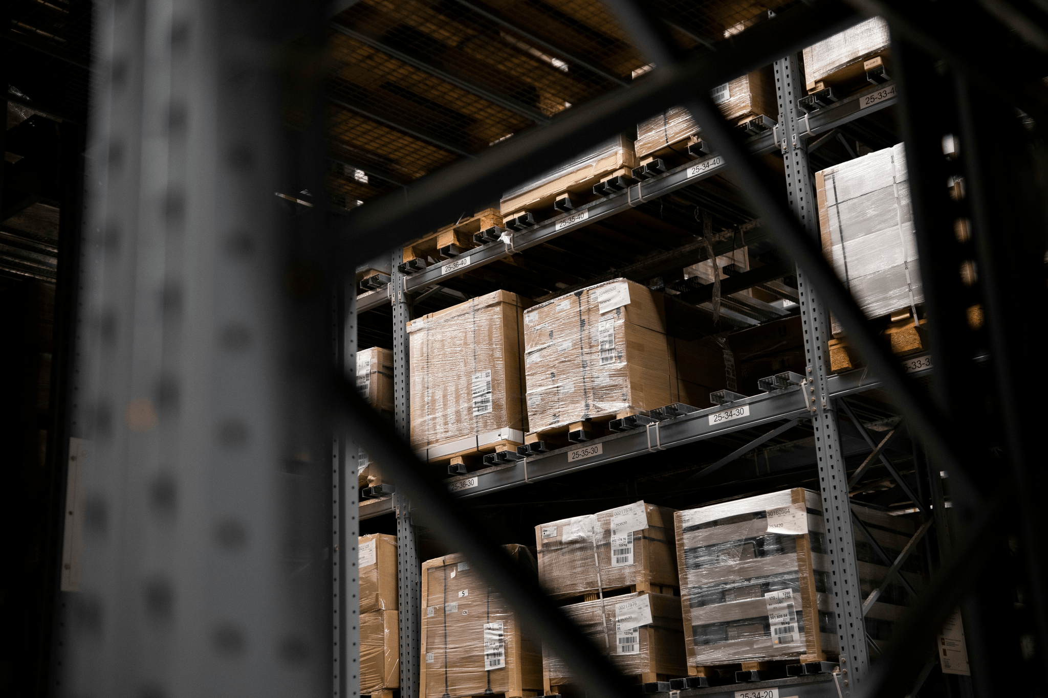 sourcing supplies streamlined through innovative technology at Amazon