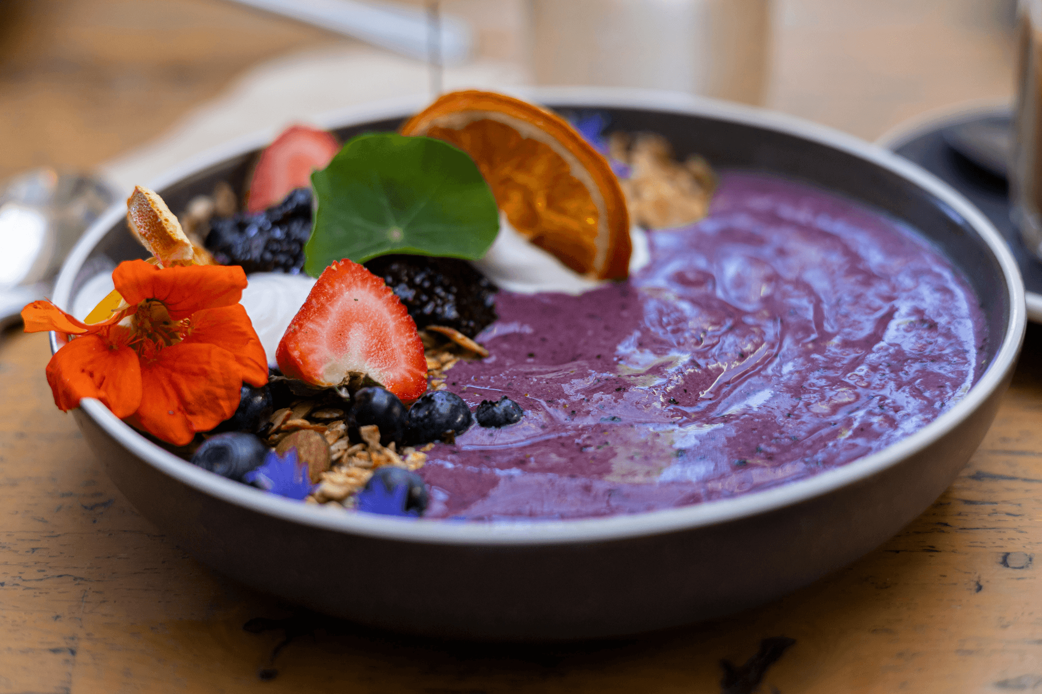 Delicious smoothie bowl featuring freeze dried fruit powder.