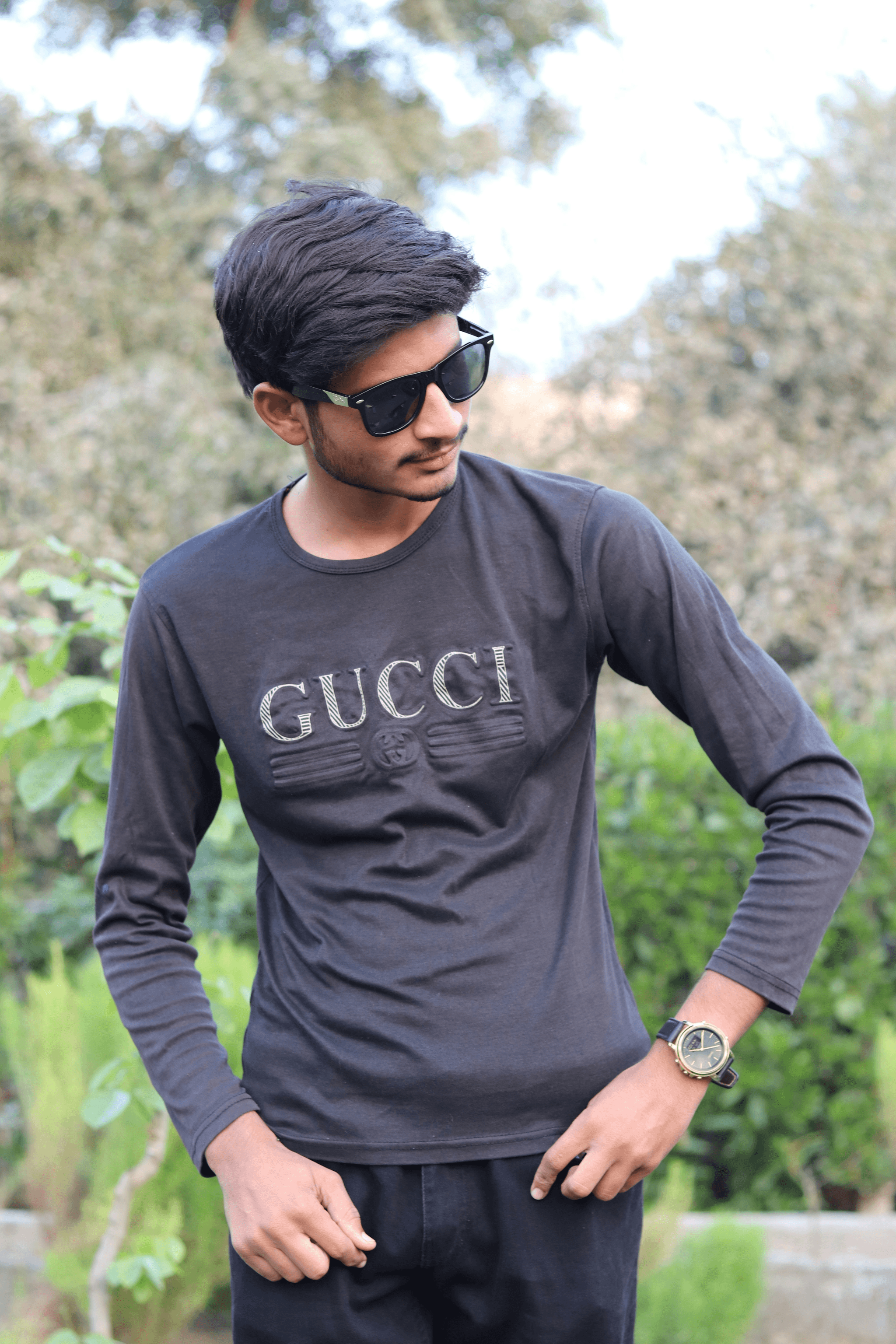 Stylish person wearing customized shirts on demand from SSOURCING INC.