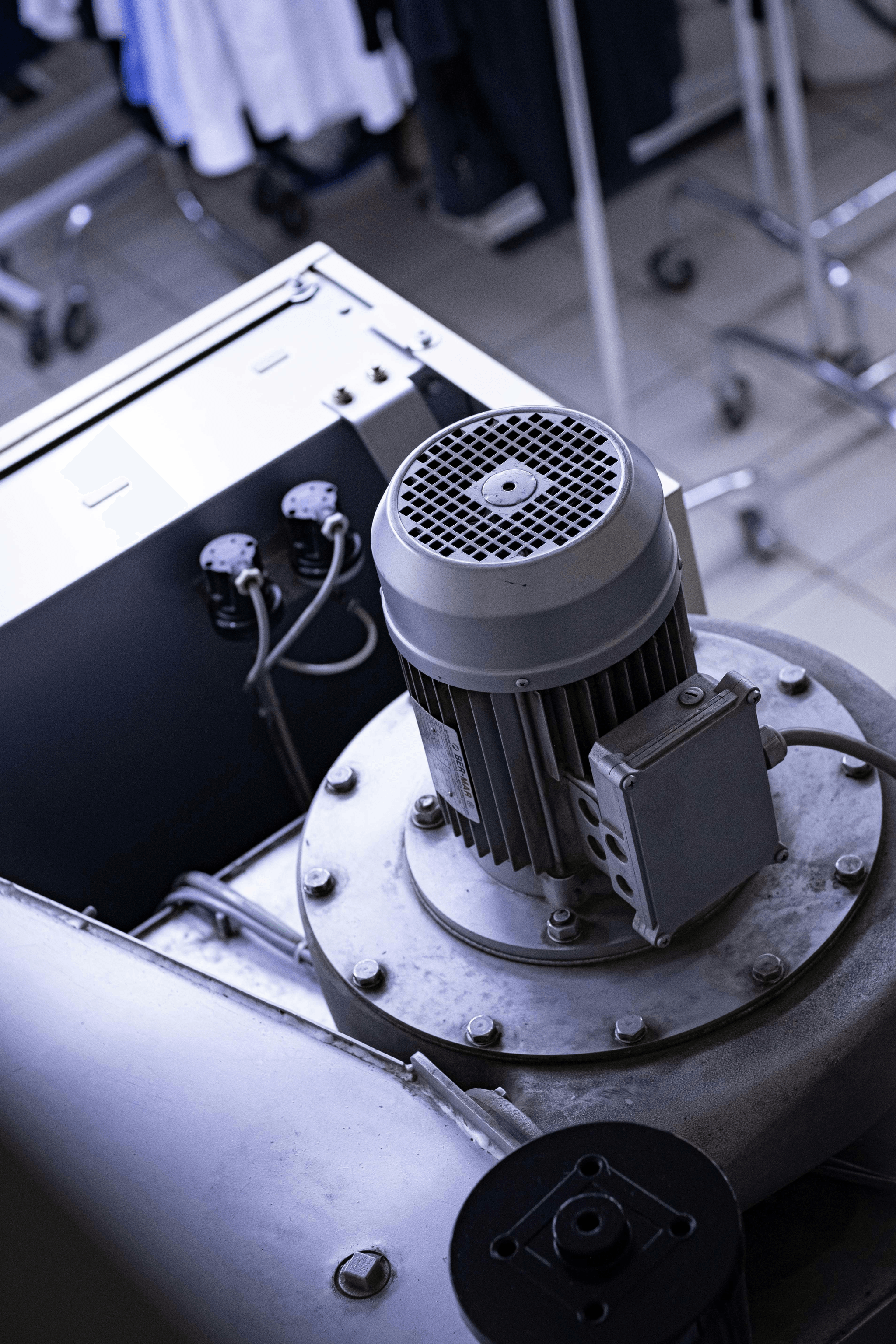 Detailed view for Electric Fan Inspection showing key components
