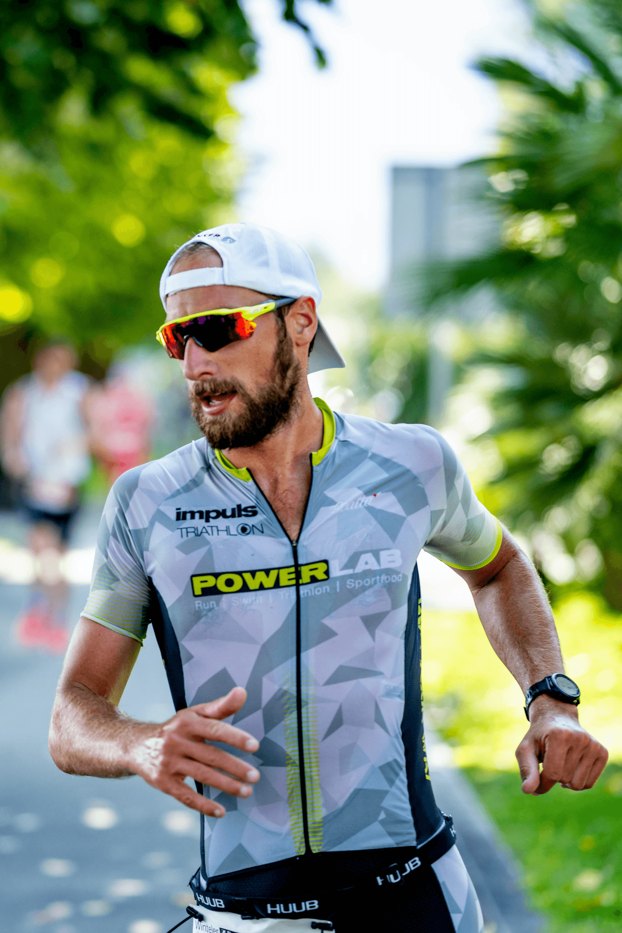 Running glasses protect eyes from harmful rays.