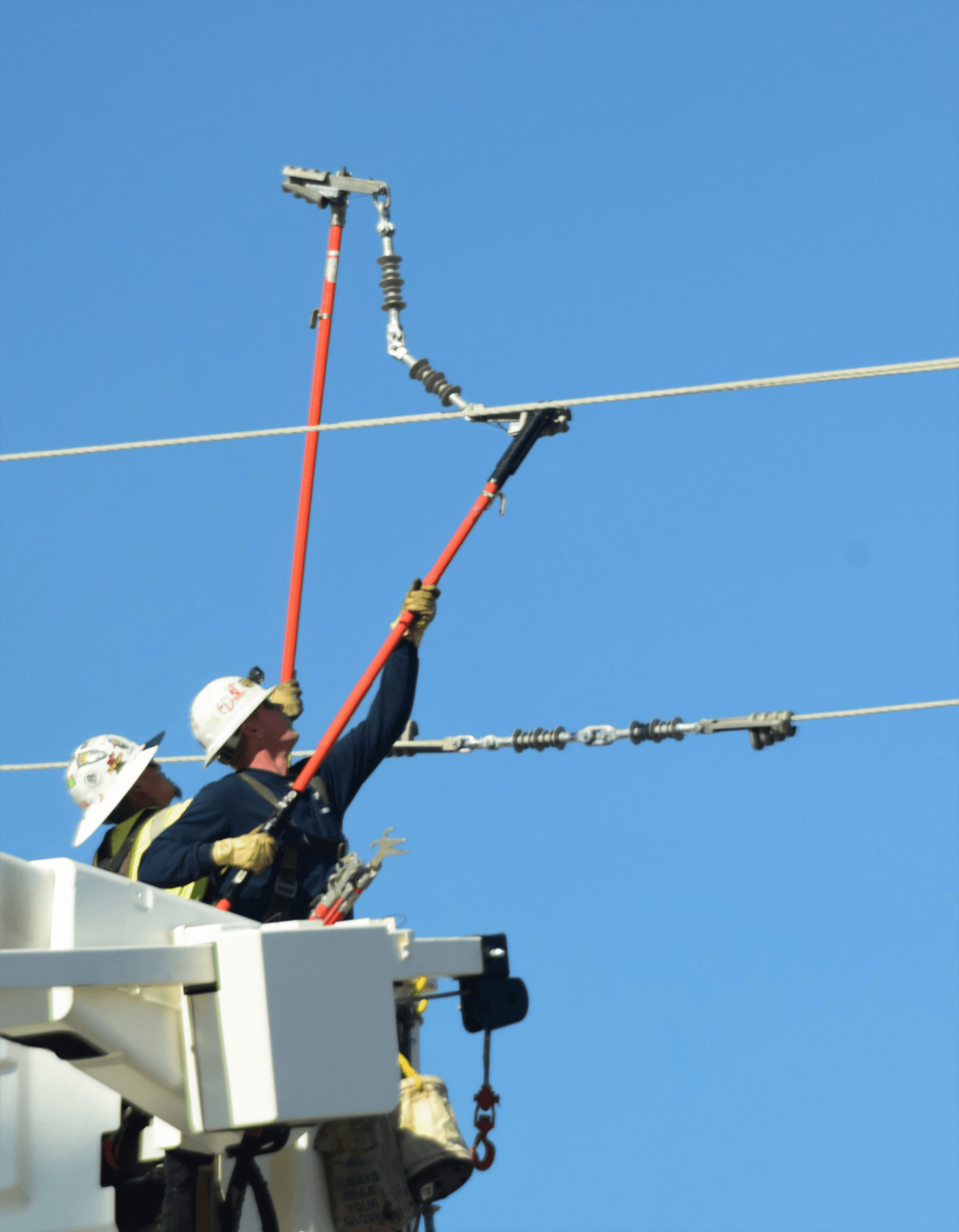 Installation process involving essential powerline equipment