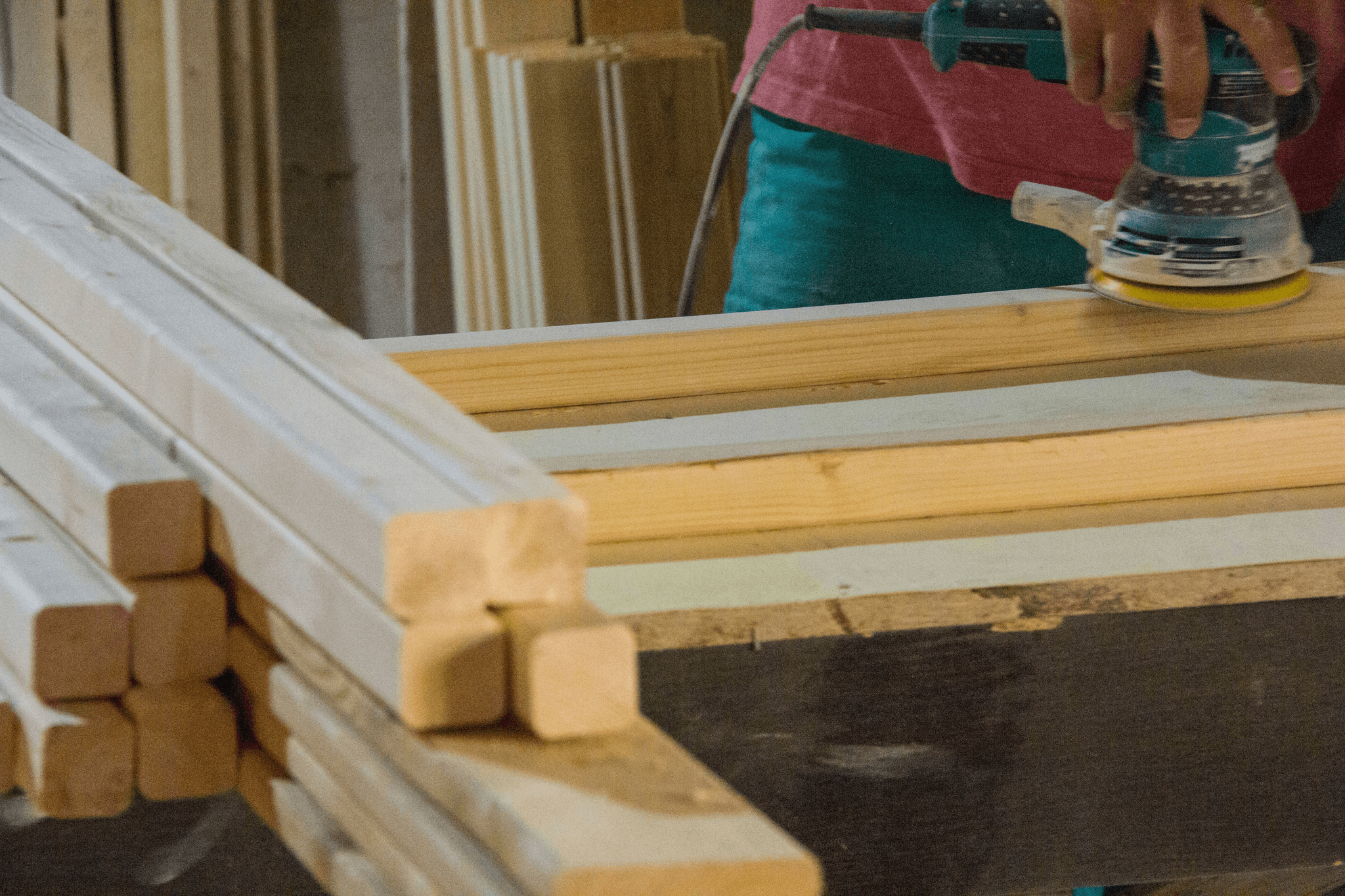 Maximizing benefits of polyurethane bonding with effective wood adhesive application