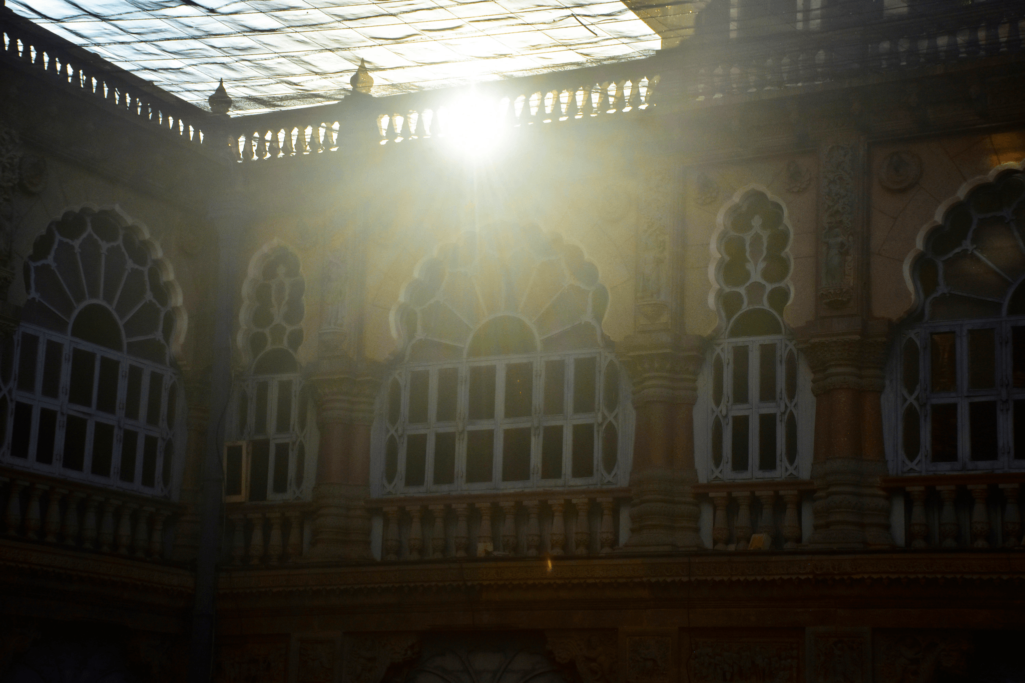 المباني الجاهزة مع تقنيات حديثة وحلول طاقة مستدامة