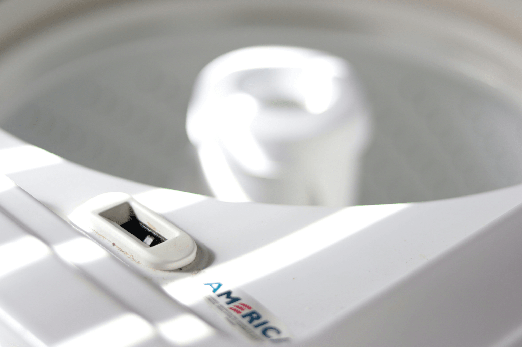 Our experts use environmentally friendly methods to clean air conditioners, extend their lifespan, and protect your health. air conditioner cleaning Our service The company has 4 types of business items

1. Specializing in providing the most professional sofa cleaning services, removing stubborn stains from your sofa, creating a brand new sofa experience, looking just like new, using the most professional assessment, performing the most extreme cleaning, using German-made machines to remove dirt. Using high-temperature steam for dust mite treatment. Following the standard SOP service process. Effectively extending the lifespan of the sofa! Effectively removing allergens.

2. Professional mattress cleaning service, with professional technicians coming to your home to perform mattress washing operations, removing various dirt from the mattress, reducing mattress odors, and decreasing mold growth, definitely the first choice for mattress cleaning companies.

3. Air conditioning cleaning technicians are not only professional but also pay attention to details, cleaning according to an exclusive standard of 12 cleaning methods. Regularly cleaning air conditioners can also maintain the air conditioning, thoroughly cleaning harmful factors such as dust and mold inside the air conditioner using Japanese cleaning methods, founded with a mission of non-toxic and environmentally friendly practices. In addition to cleaning air conditioners, expert-level maintenance services are also provided, hoping to help every customer extend the lifespan of their air conditioning units, reducing resource waste and environmental pollution caused by old machines being scrapped.

4. Washing machine cleaning experts, solving washing machine troubles, professional cleaning services! Clothes not getting clean, odors, itchy problems? The washing machine cleaning team has over 25 years of experience, professionally disassembling and cleaning the interior of washing machines.