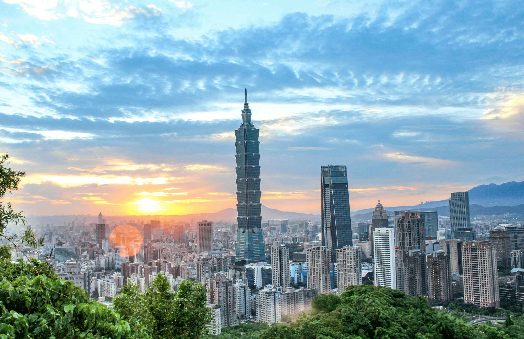 台北認識外國人、台北哪裡認識外國人、台北外國人聚集地、台北外籍人士、台北認識外國朋友