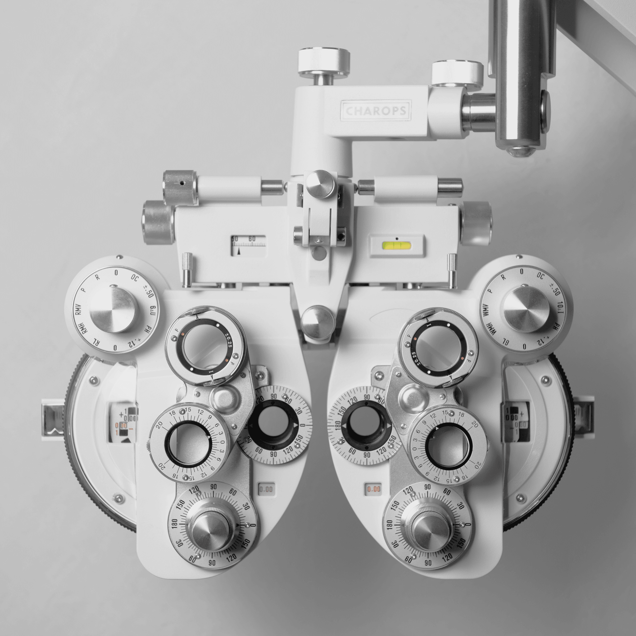 what is cylinder in eye prescription represented by phoropter machine