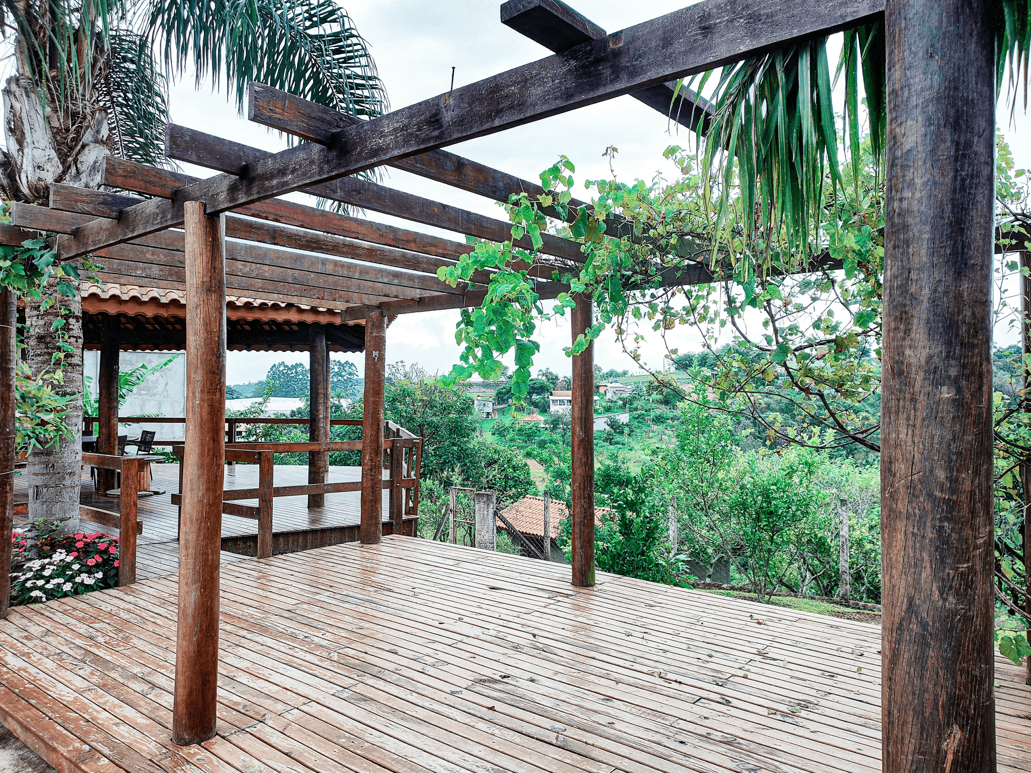 Stunning deck pergola enhancing outdoor living space.