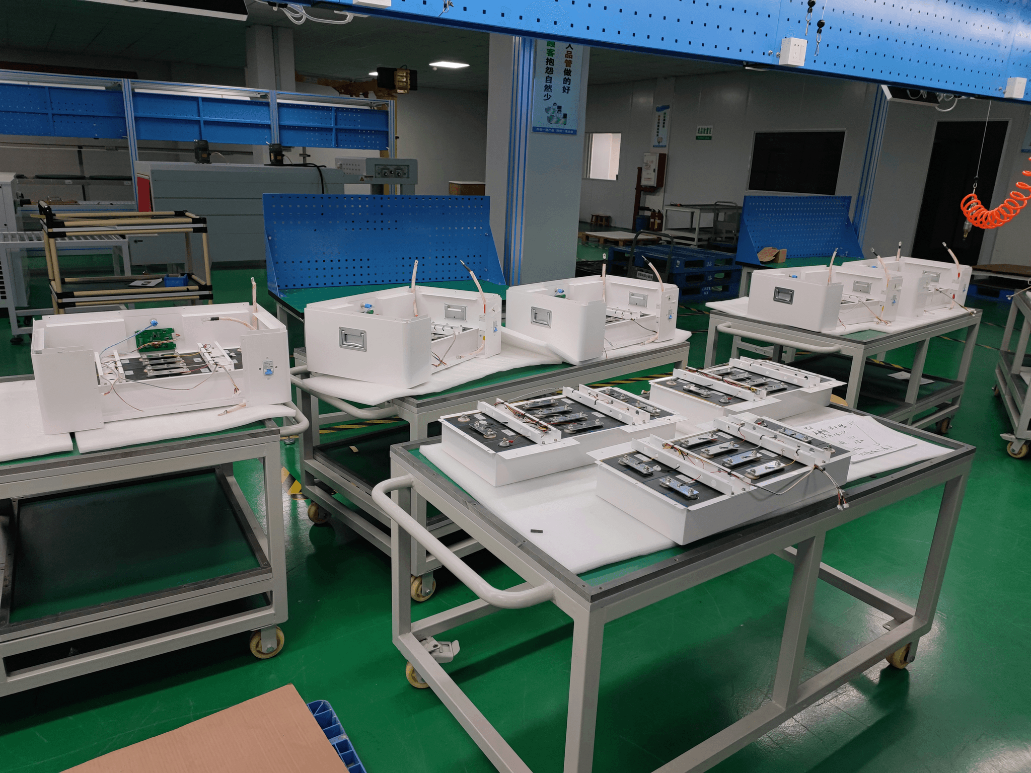 best china fiber laser cutting machine showcased in factory