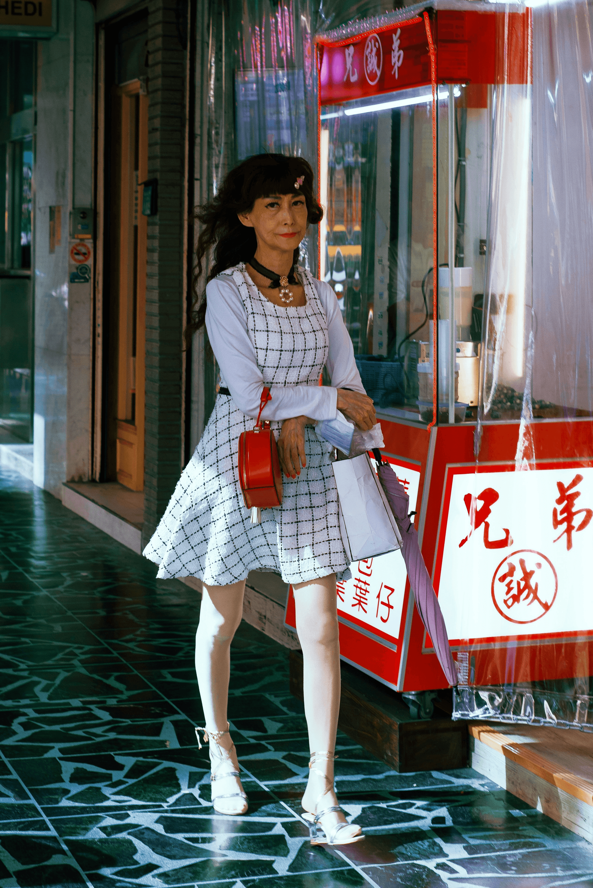 Discover trendy fashion, latest tech gadgets & stylish home decor from alibaba best selling products