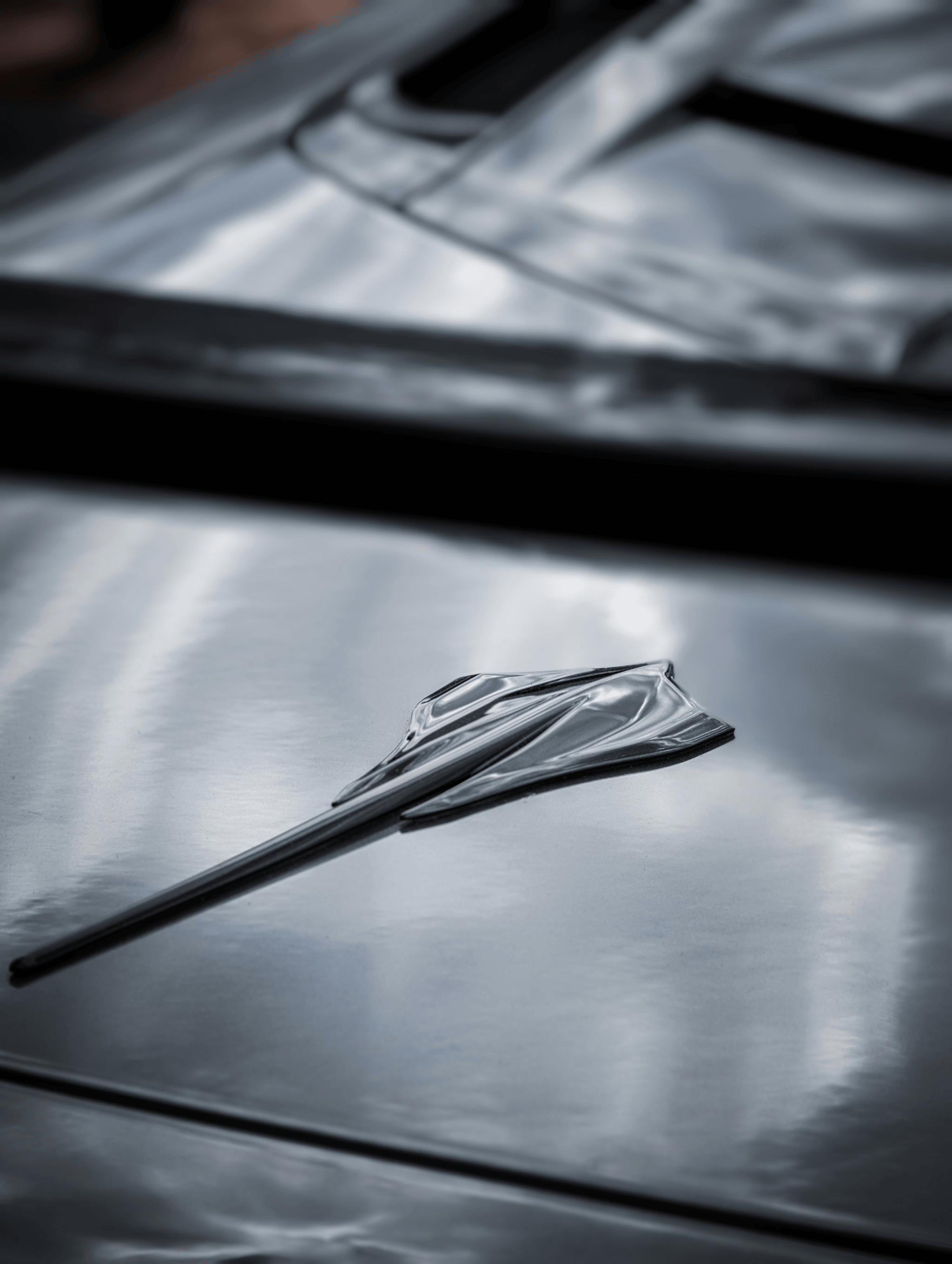 Windshield suppliers showcasing different types of windshield wipers.