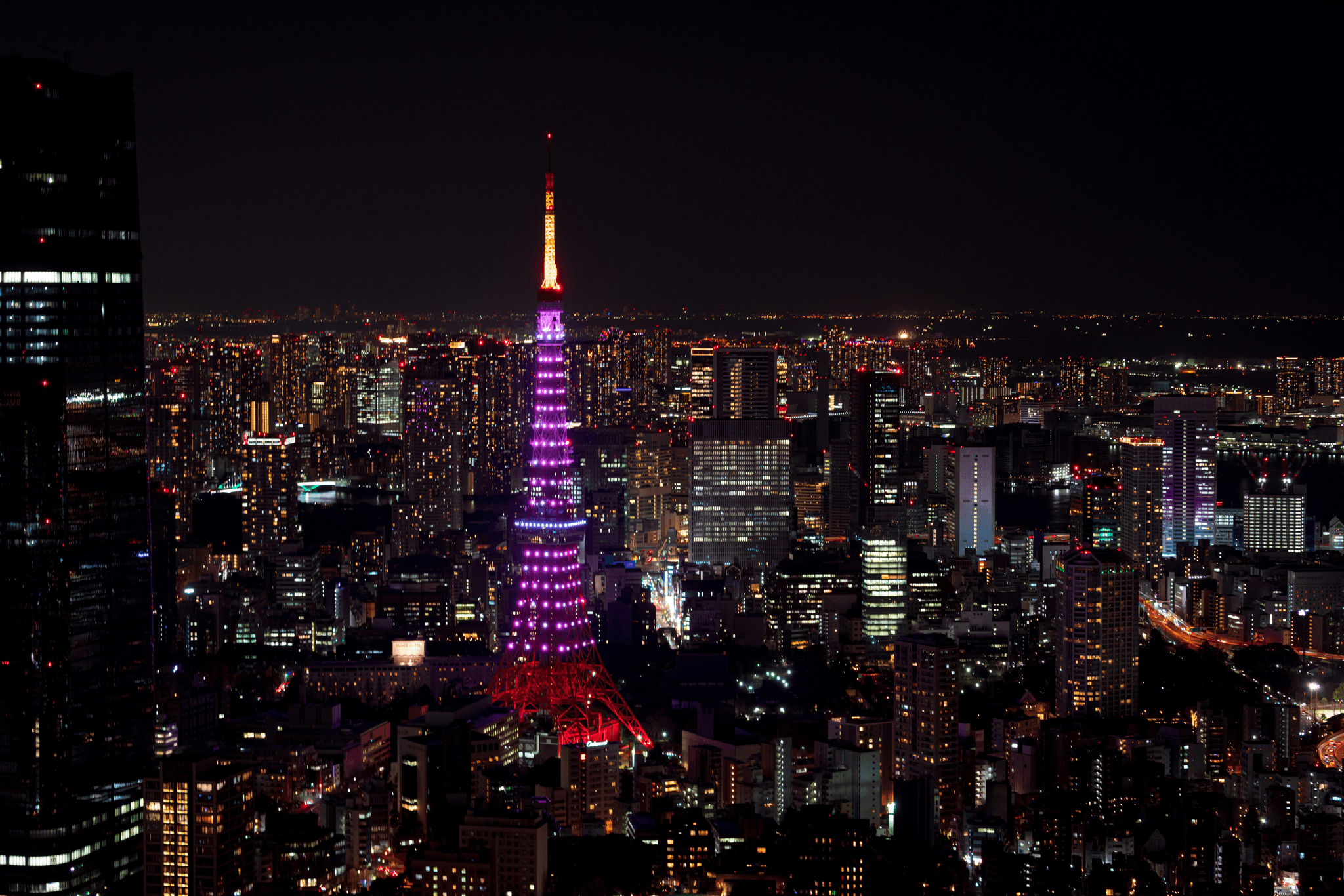 Through the association's resources and network, assist member companies to enter foreign markets and expand their business scope. Assist enterprises to expand overseas market function list Promote cross-national real estate exchange: We are committed to creating a platform for global real estate professionals to exchange, promoting information sharing and cooperation. Provide professional consulting services: The association provides comprehensive consulting services from market analysis, legal consultation to capital operation, assisting members in making informed investment decisions. Assist enterprises in expanding overseas markets: Through the association's resources and network, assist member enterprises in entering foreign markets and expanding their business scope.